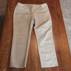 Limited Drew fit cropped pants size 8